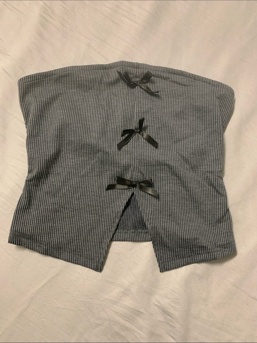 Ribbed Strapless Tube Top with Bow Detail - Gray